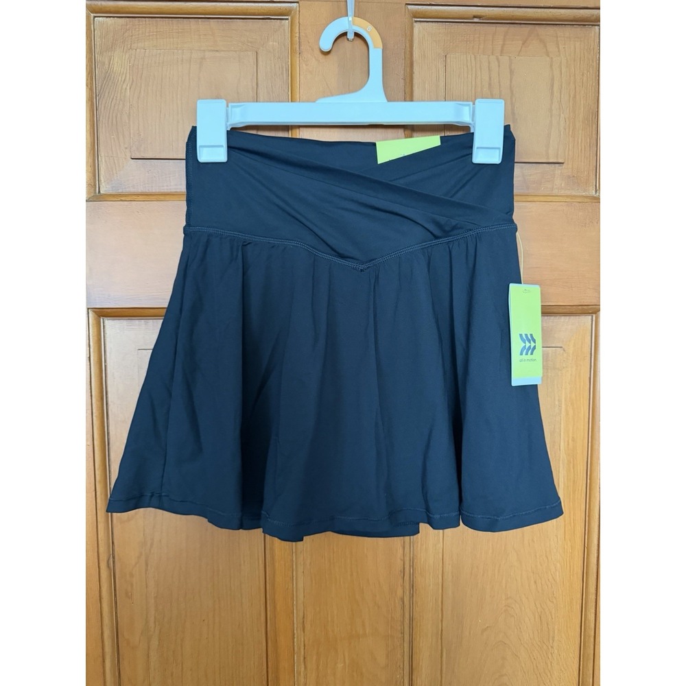 Women's All In Motion Black High-Rise Black Knit Skort Crossover Band Small NWT